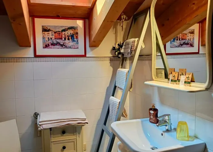 Lucy Bed & Breakfast 4*