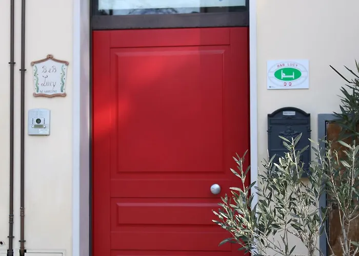 Bed & Breakfast Lucy 4*