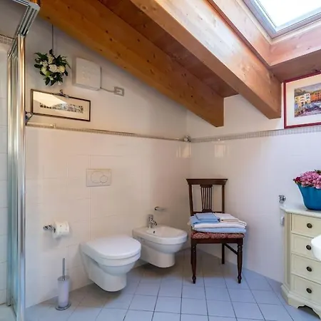 Nocleg ze śniadaniem Lucy 4*