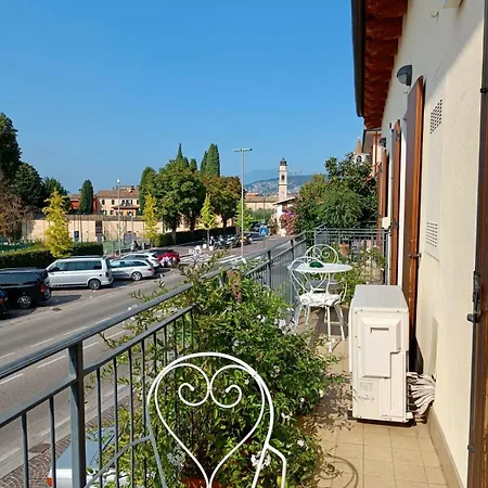 Lucy Nocleg ze śniadaniem