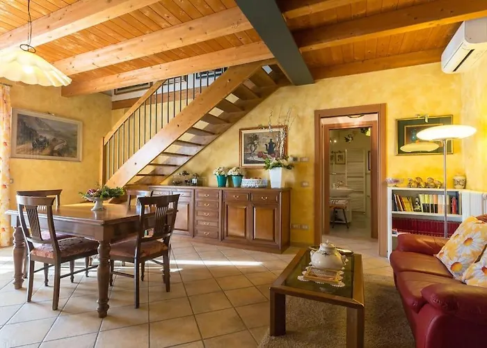 Lucy Frühstückspension 4*